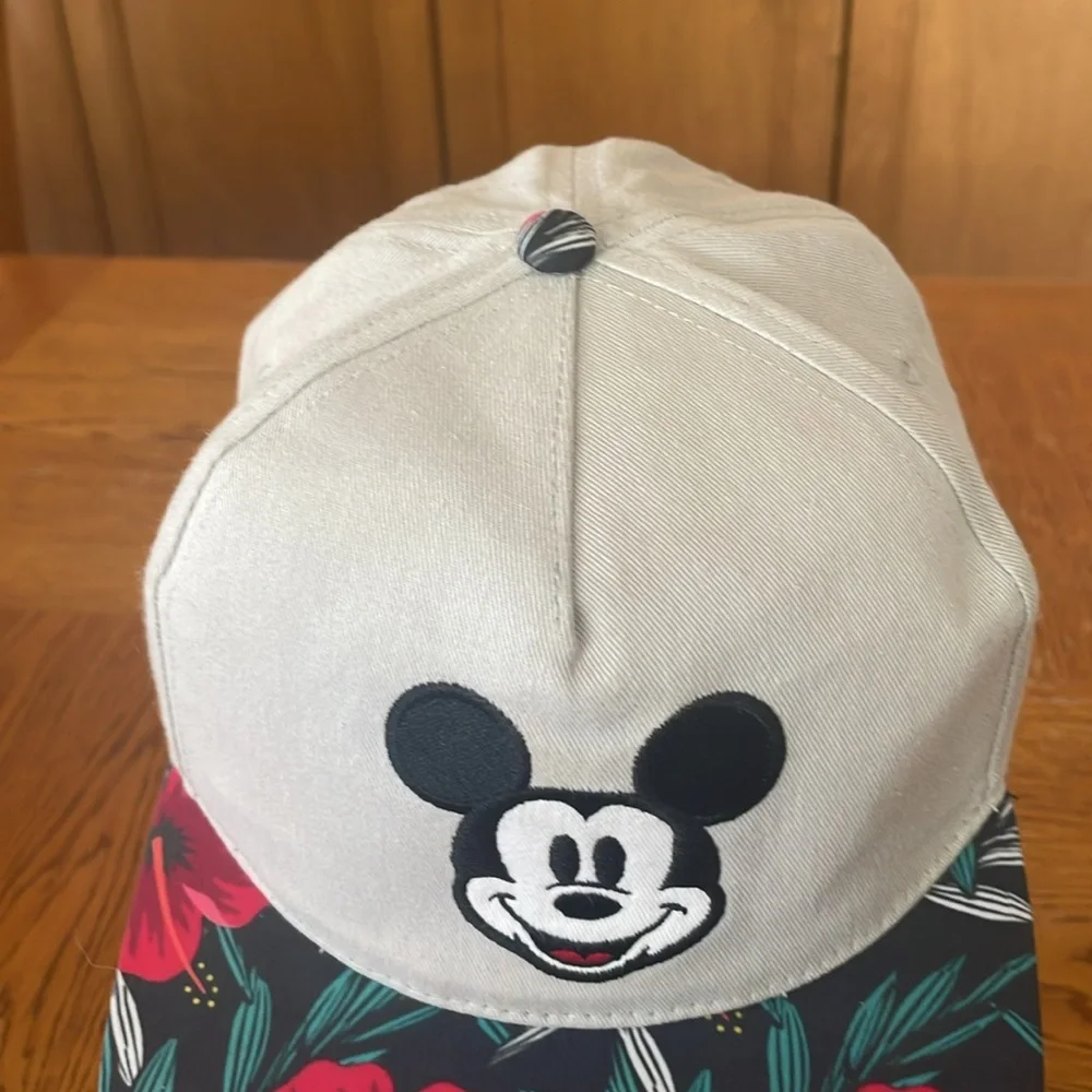 Disney Hawaiian Cap adjustable - Picture 6 of 9
